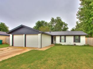 1050 Raintree Mansion, Yukon, OK 73099