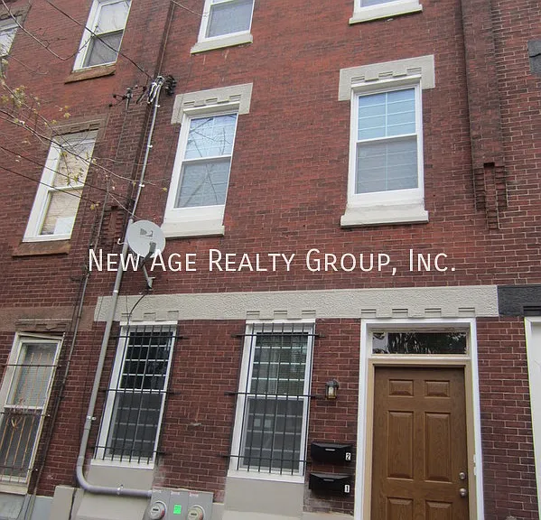521 N 35th St #2 — Photo 1