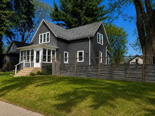 1805 Case Ave E, Saint Paul, MN 55119