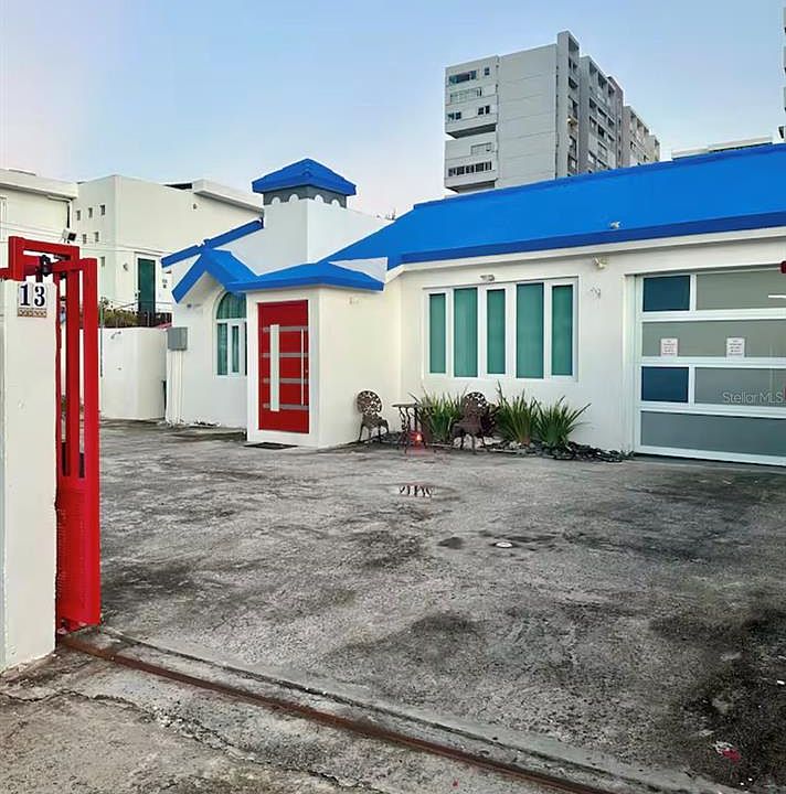 1st image of 13 CALLE VILLA INTERNACIONAL 2