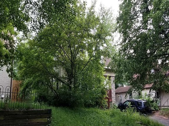 3rd image of 1030 Wilson Ave