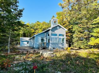 19516 Xurel Ln, Ocqueoc, MI 49759