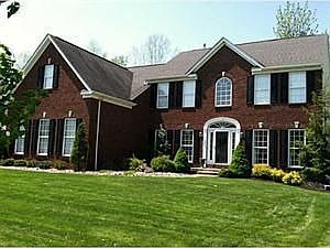 1st image of 104 Levin Ln