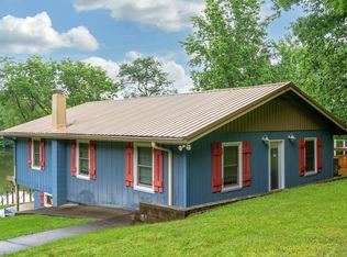 554 Hickman Shores Rd, Dover, TN 37058