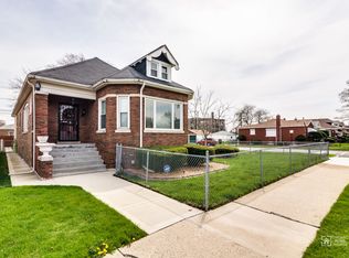 10155 S Calumet Ave, Chicago, IL