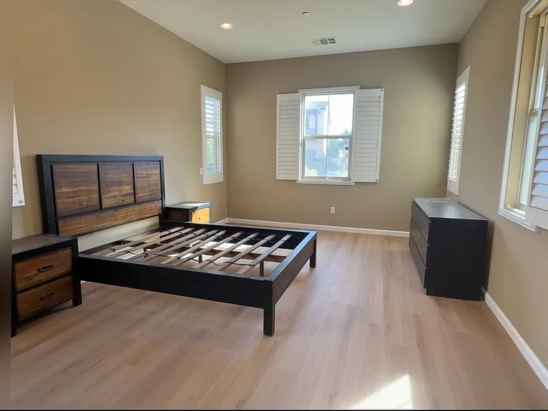 667 E Desert Willow Rd — Photo 29