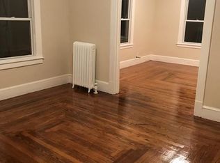 310 Oakland St APT 2L, Springfield, MA 01108