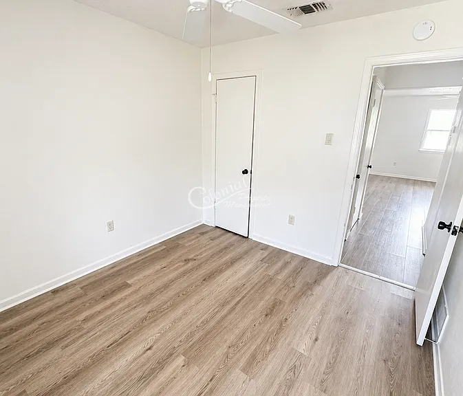 811 N 5th St #B — Photo 9