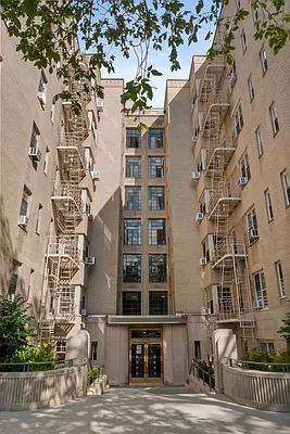 Sold by Compass | media 27