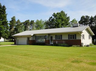 1615 Beech Wood Dr, Caro, MI 48723