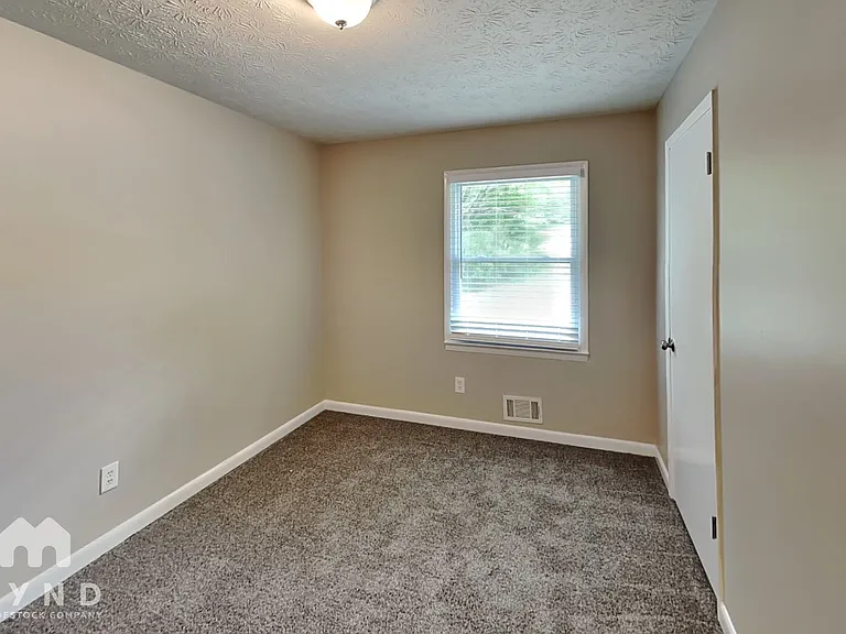 3798 Leach Rd — Photo 14