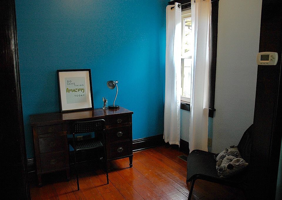 1st image of 817 N Saint Louis Blvd