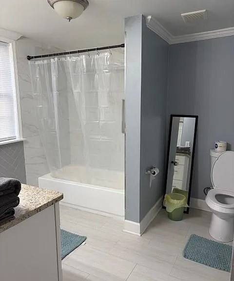 176 Racine St SW — Photo 9