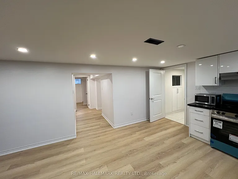 5 Marlbank Rd #BASEMENT — Photo 3