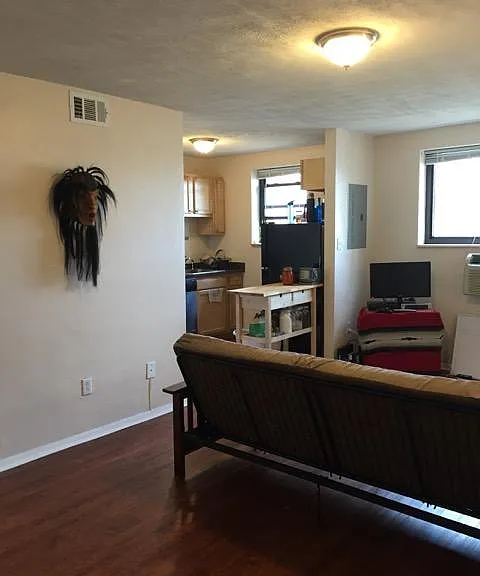 5500 Margaretta St #105 — Photo 4