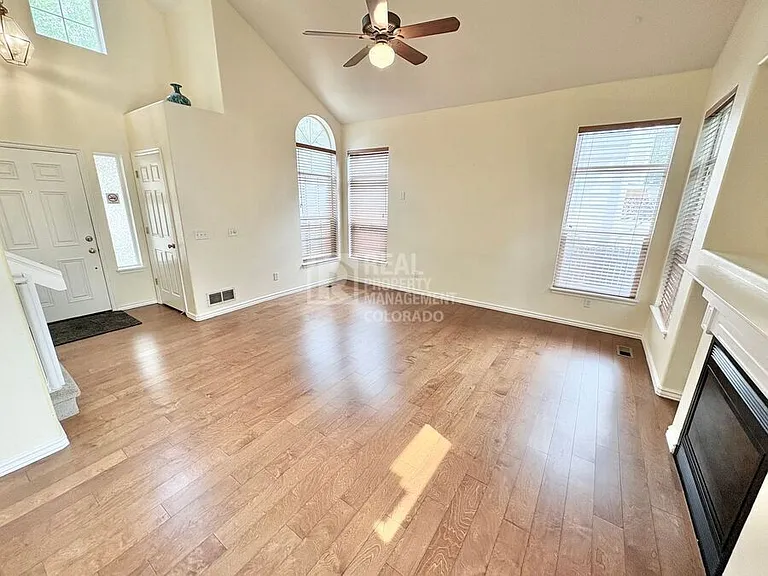 9306 E Arizona Pl — Photo 12