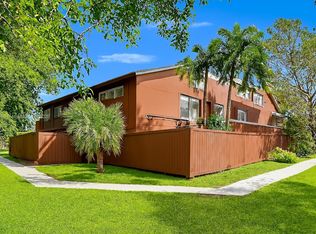 6914 SW 114th Pl #B57, Miami, FL 33173