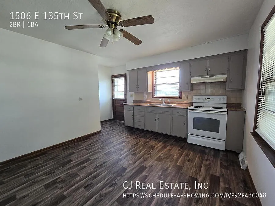 2 bed, $1,175 — Photo 4