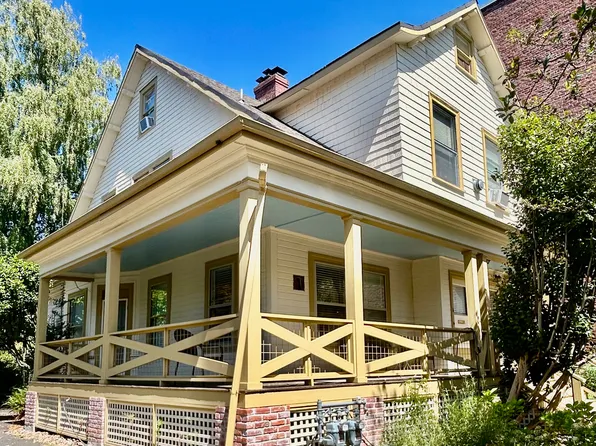 2023 NW Kearney St, Portland, OR 97209