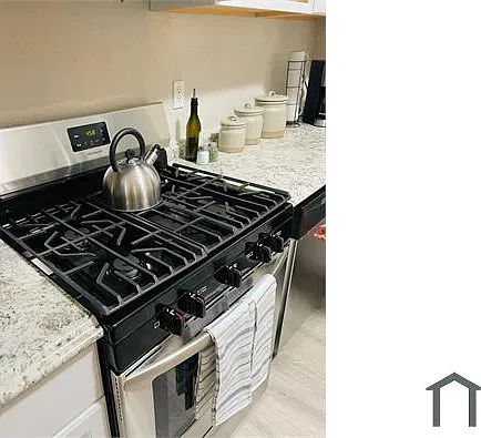3 bed, 2100 sqft, $3,750 — Photo 3
