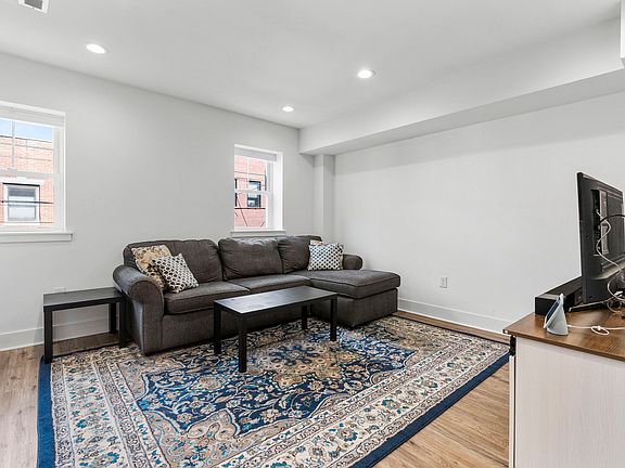3rd image of 2651 Salmon St Unit B