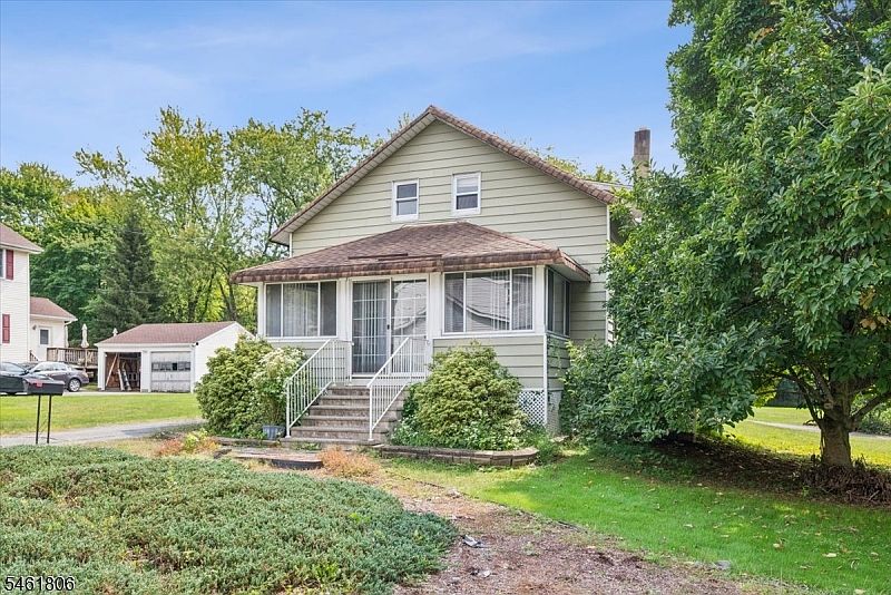 1st image of 36 Cooks Rd