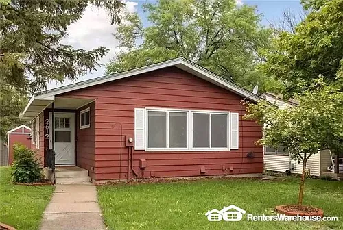 2612 Toledo Ave S Photo 1