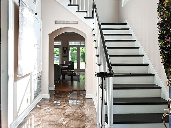 5th image of 4 Annandale Ct