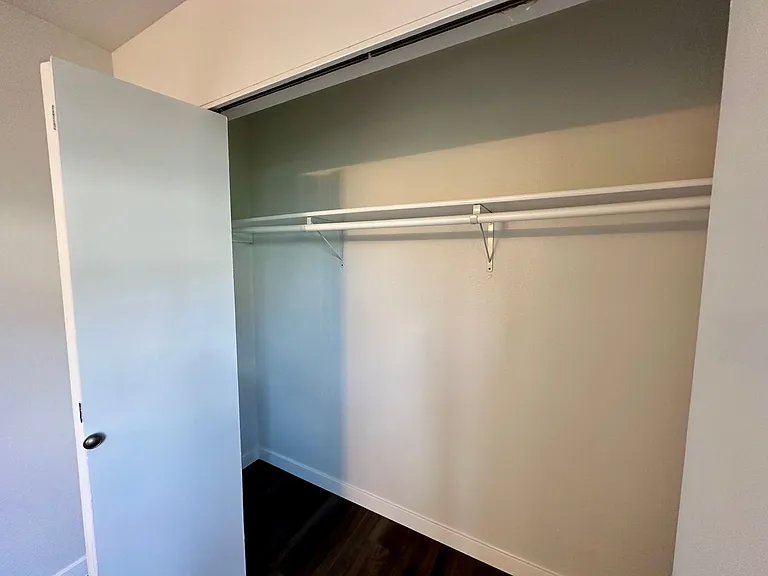 1712 Boylston Ave — Photo 11