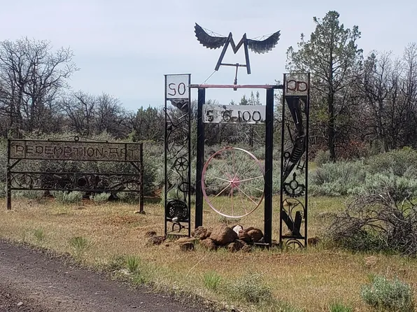 546100 Flying M South Rd, McArthur, CA 96056