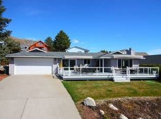 119 Pyramid Pl, Chelan, WA 98816