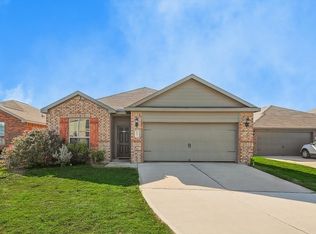 6001 Royal Gorge Dr, Fort Worth, TX 76179