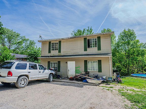 3rd image of 485 Estes Rd