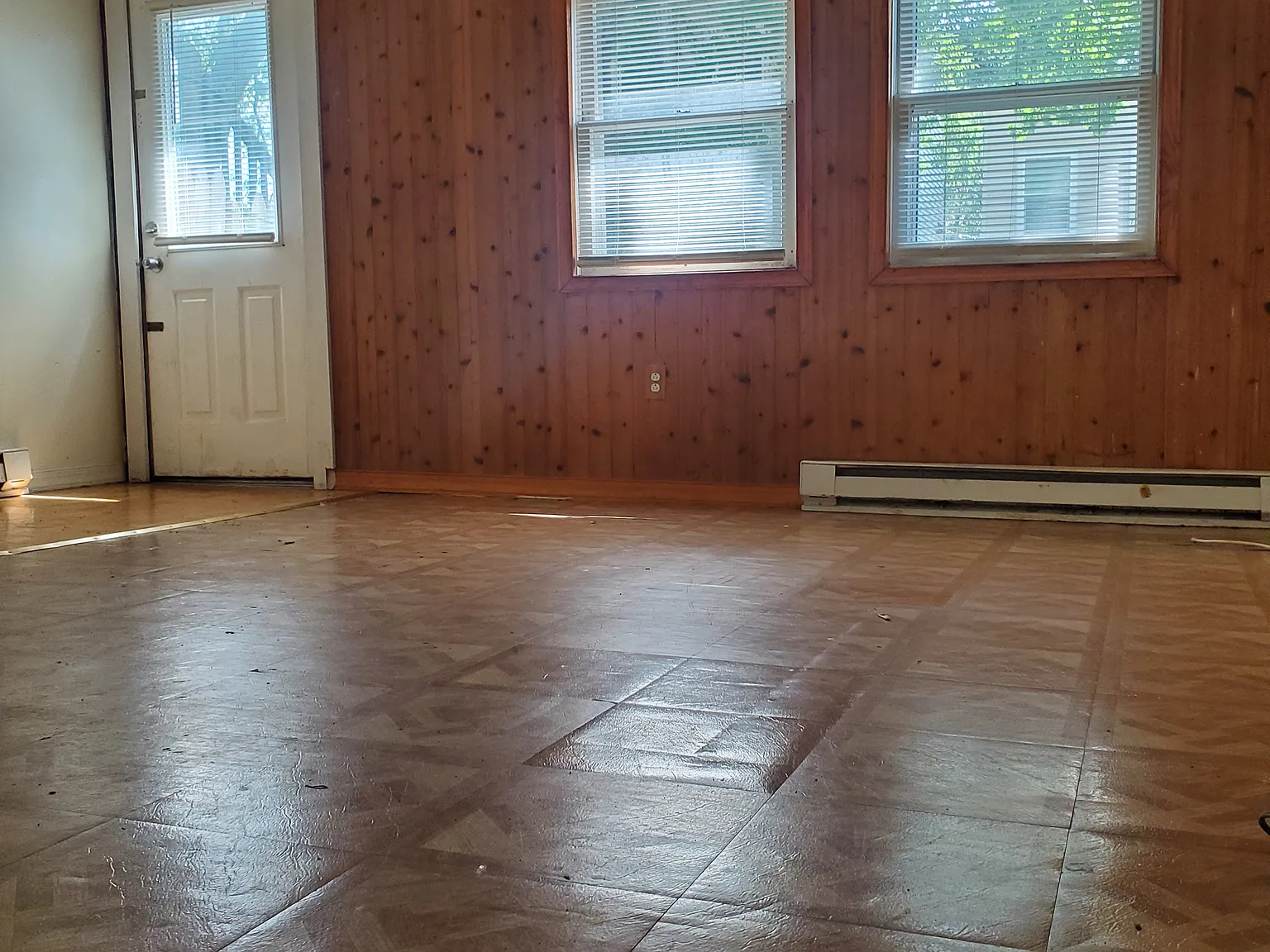 162 Jefferson St — Photo 3