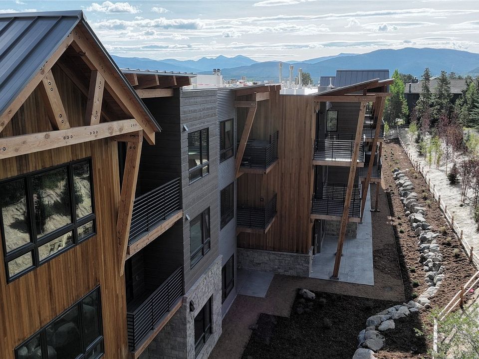 2nd image of 80 W Main Street UNIT 213