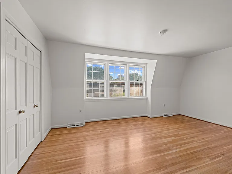 605 H St SW — Photo 27