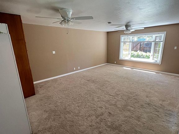 2nd image of 2202 Vera Ave #A