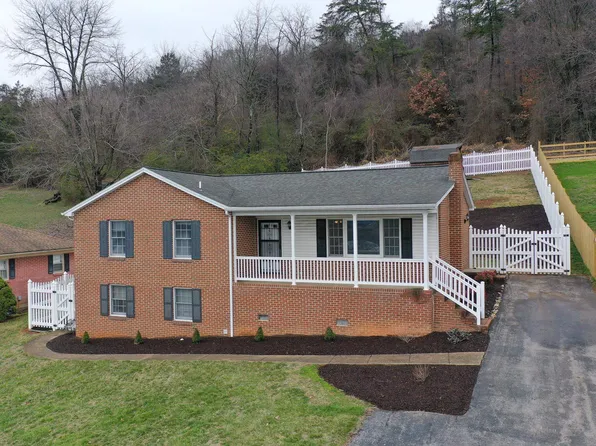 22 Overlook Ln, Mount Sidney, VA 24467