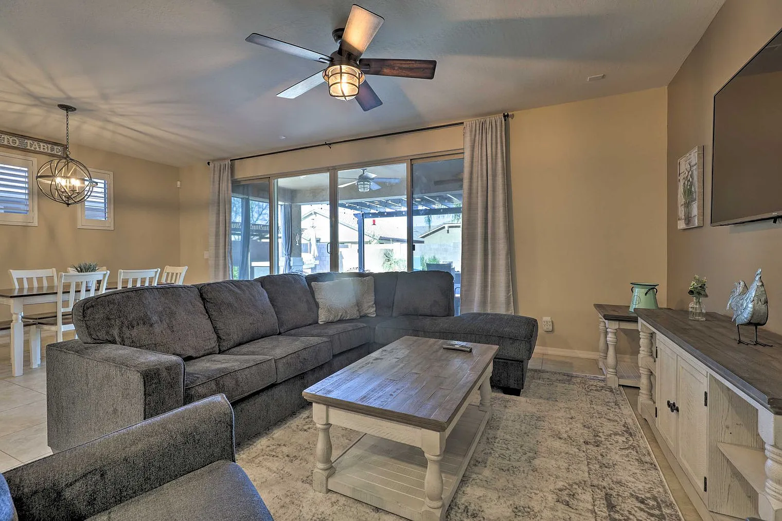 3 bed, 2.0 bath, 2432 sqft, $3,838 — Photo 1