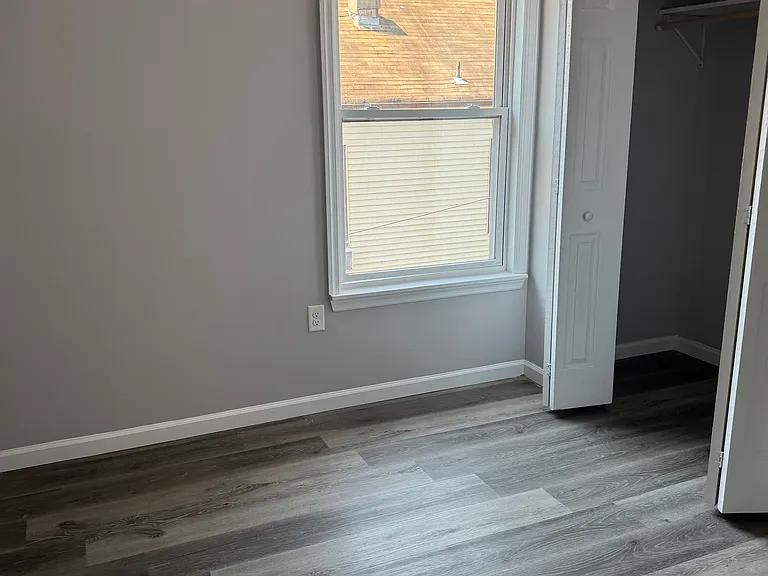 137-139 N 2nd St #2 — Photo 10