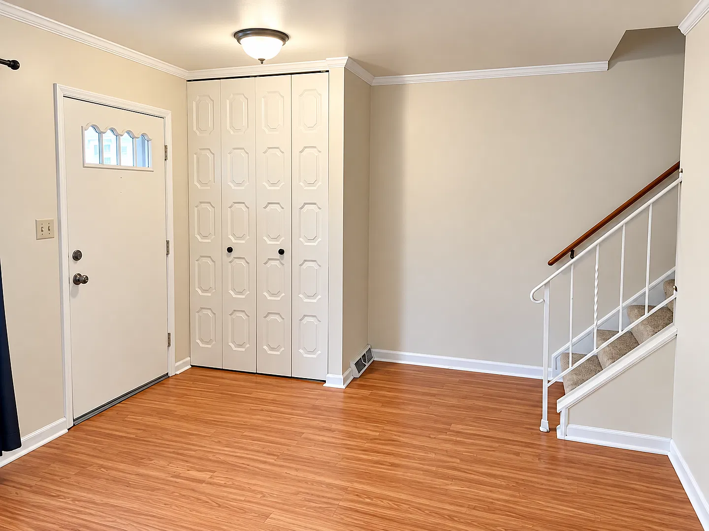 $1400 Derry township 3 bedroom townhome for rent — Photo 2