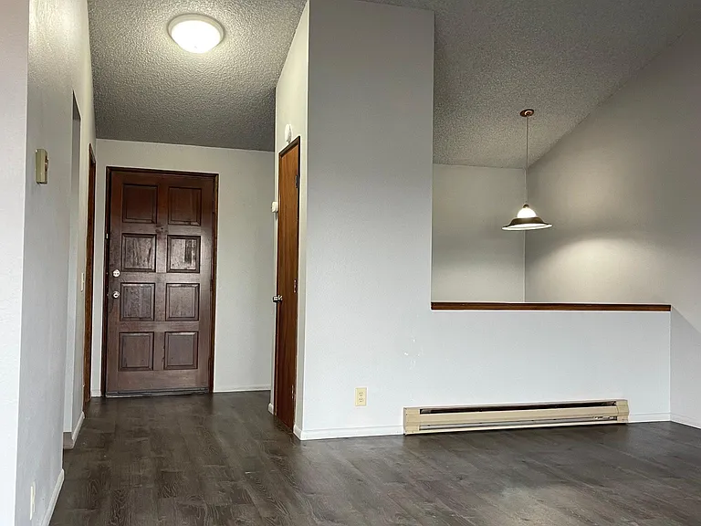 1238 Dorval Ave NW — Photo 3
