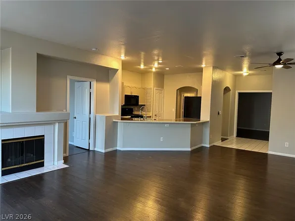 1190 Stormy Valley Rd, Las Vegas, NV 89123