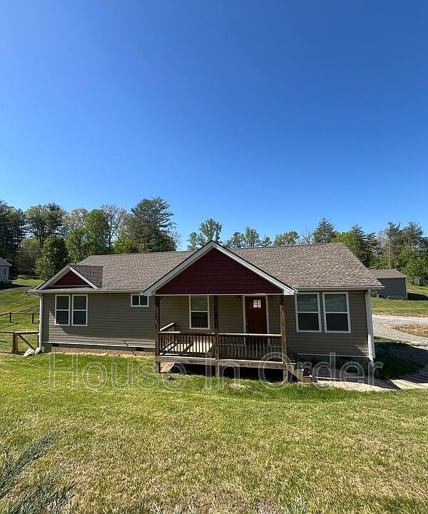 1st image of 102 Zoeys Cove Rd