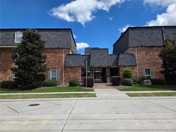 2601 Metairie Lawn Dr #206, Metairie, LA 70002