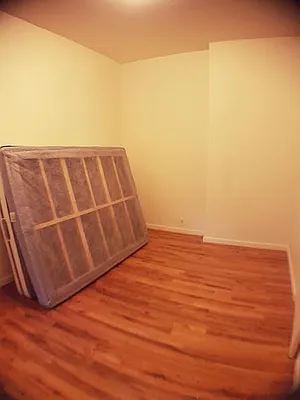 Rented by Lang Realty LLC | media 9