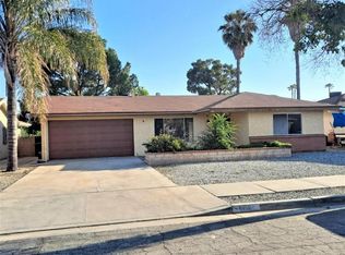 878 Coral Ave, Hemet, CA 92543