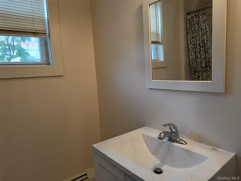 169 N Miller St — Photo 8