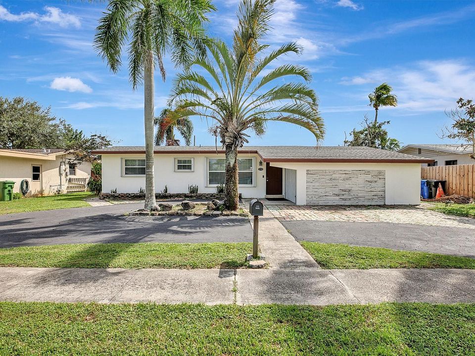 1st image of 2730 SW 17th Street