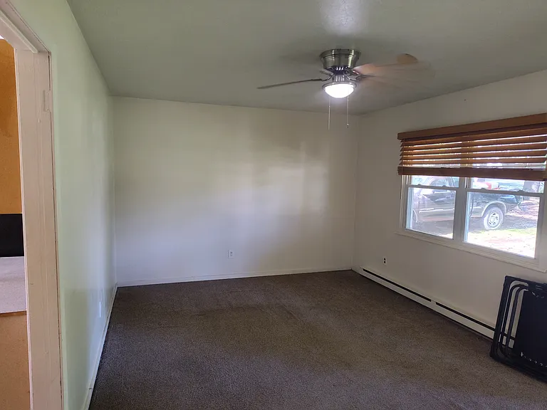 8203 Sara Ln — Photo 4